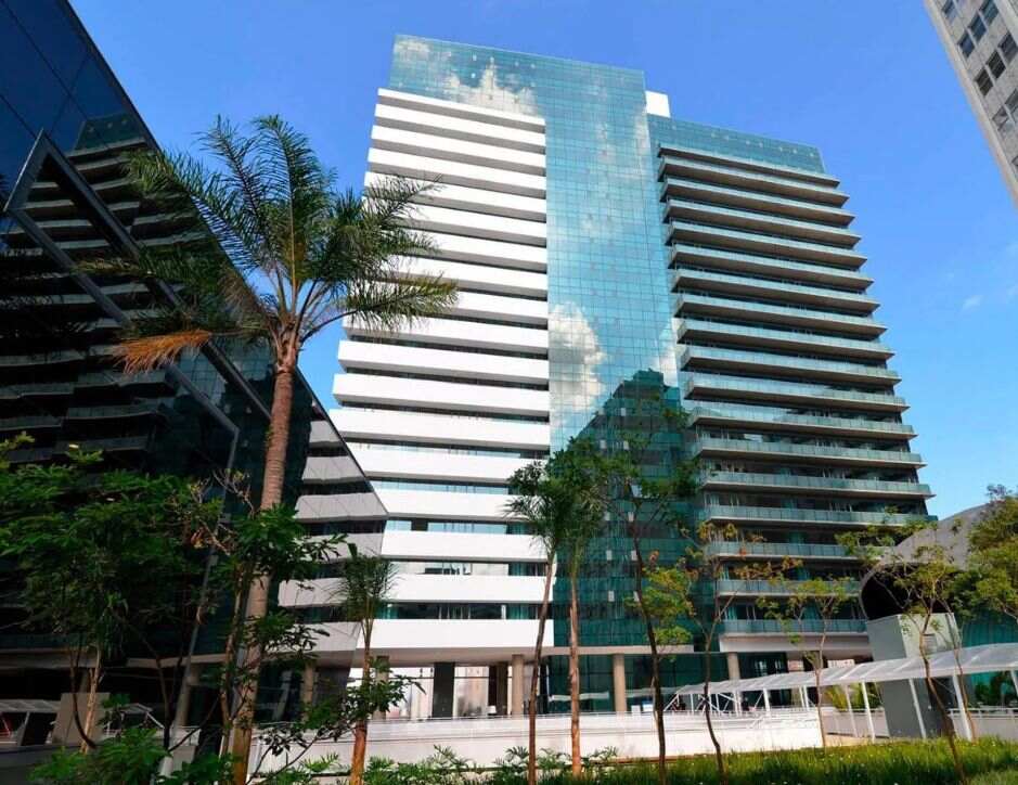 Prédio comercial moderno no bairro Jardins em São Paulo, utilizado como endereço fiscal para cadastro de empresas em escritório virtual da iSpaces.
